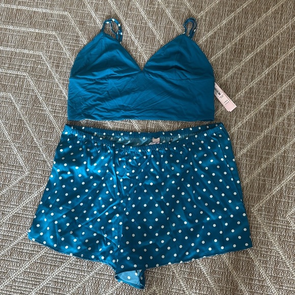 Victoria’s Secret Blue Polka Dot Intimates PJ Set - Picture 1 of 6